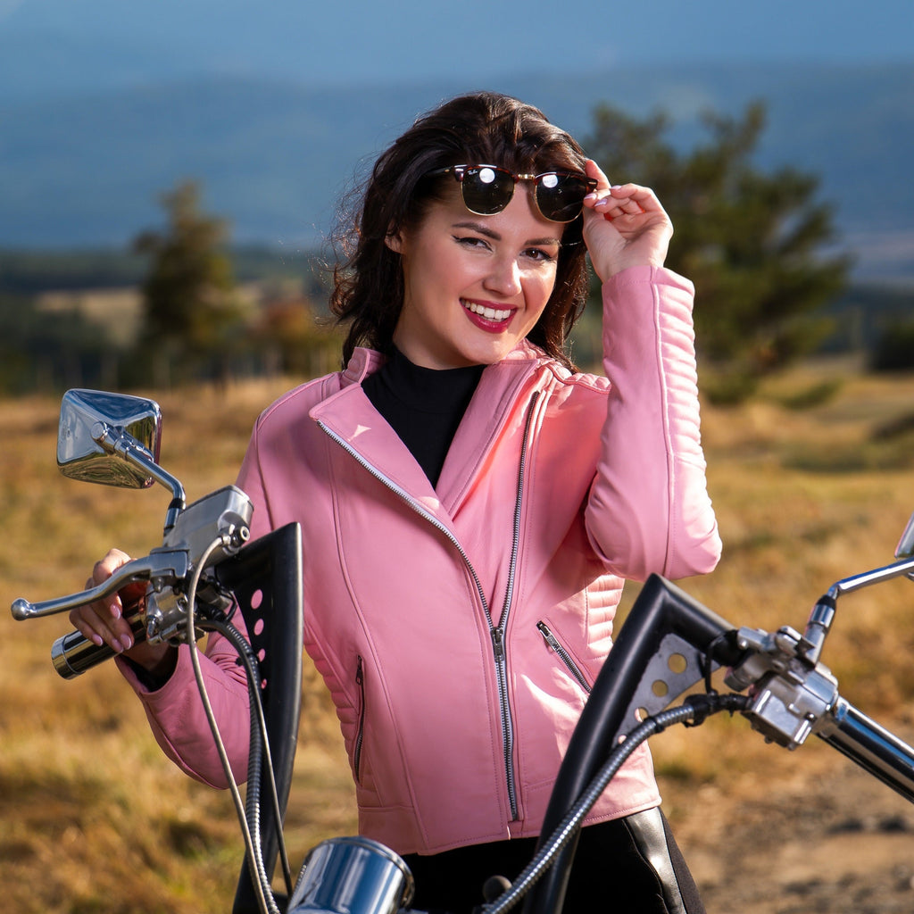 Дамско кожено яке за мотор РОЗЕТА с подарък био розова вода - МотоГотин