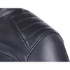 Луксозно черно кожено яке за мотор с протектори АВАНГАРД от естествена кожа, снимка на рамо